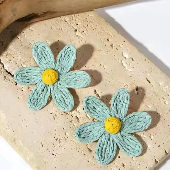Lalita Boho Raffia Flower Earrings - Picture 1 of 9